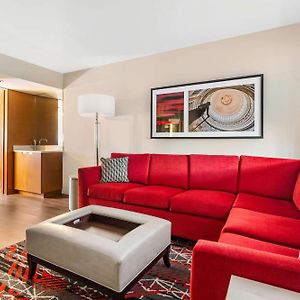 One-Bedroom King Suite Sofa Bed